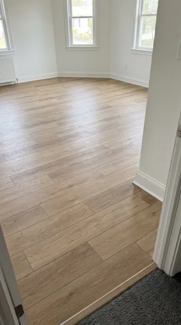 Laminate and vinyl plank flooring in a Seattle home