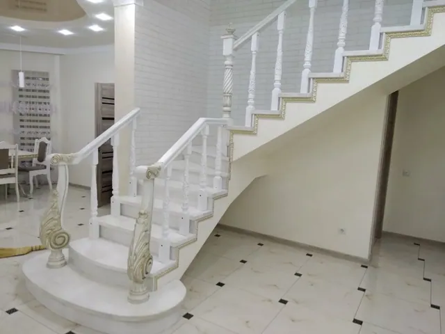 MDA MasterWood custom stairs, railing or flooring project in Greater Seattle